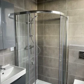 bathroom-renovation-brentford